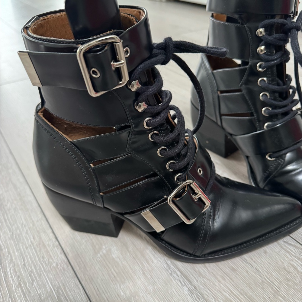 Chloe Rylee boots - Picture 2 of 9